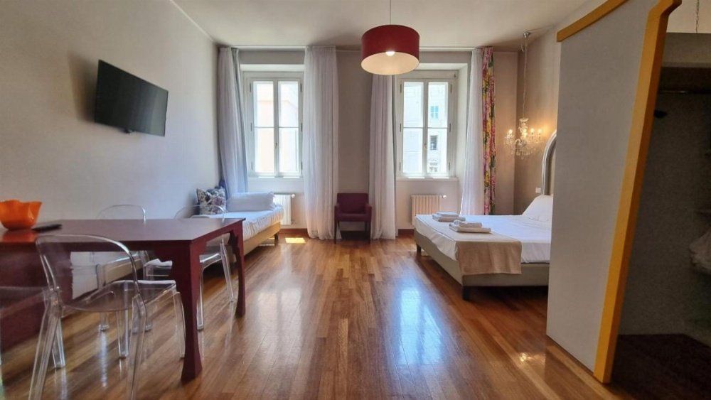 Room image 2